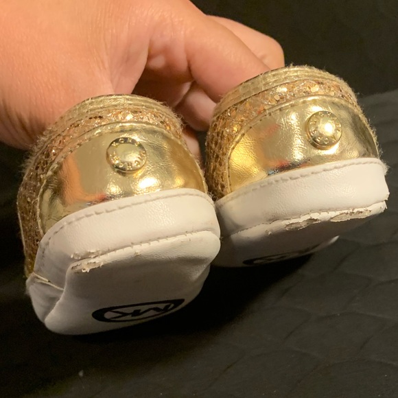 MK shoes - Picture 1 of 4